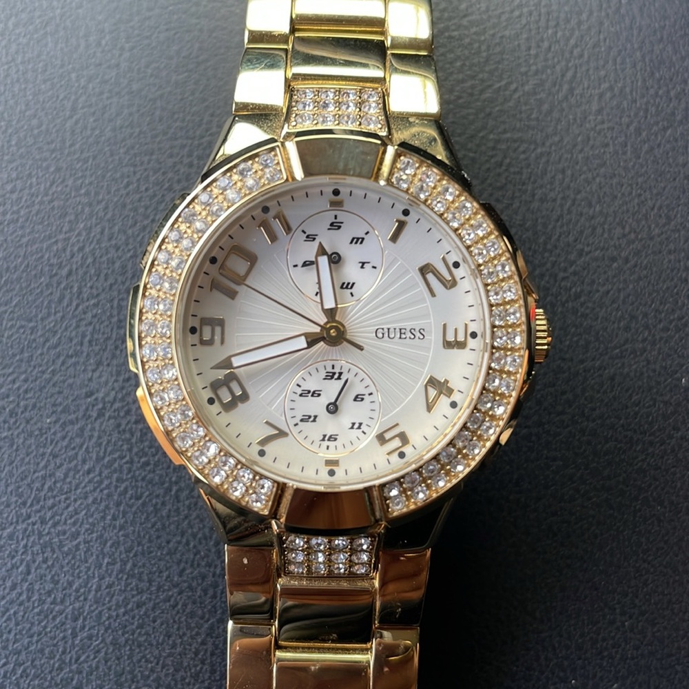 Guess Prism Watch - Picture 2 of 3